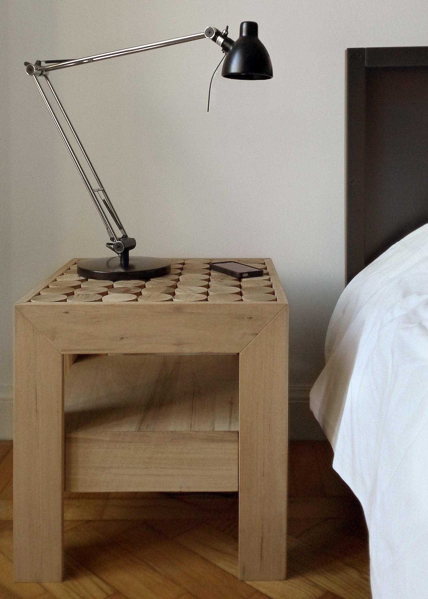 Comodino - Wood Bedside table / Nightstand | Sofia
