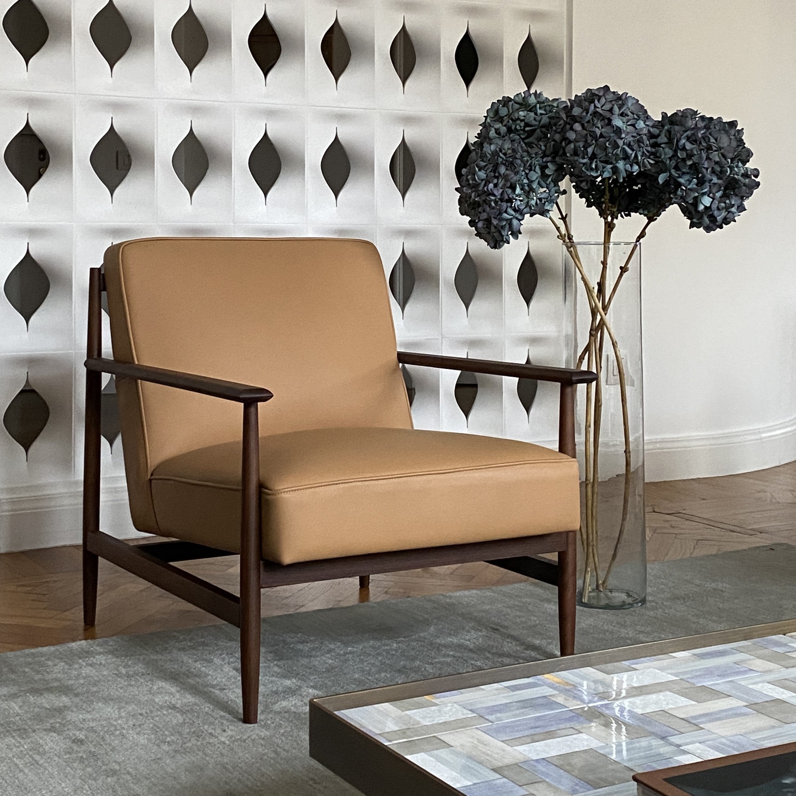 Beige Leather and Walnut Armchair | Gaia