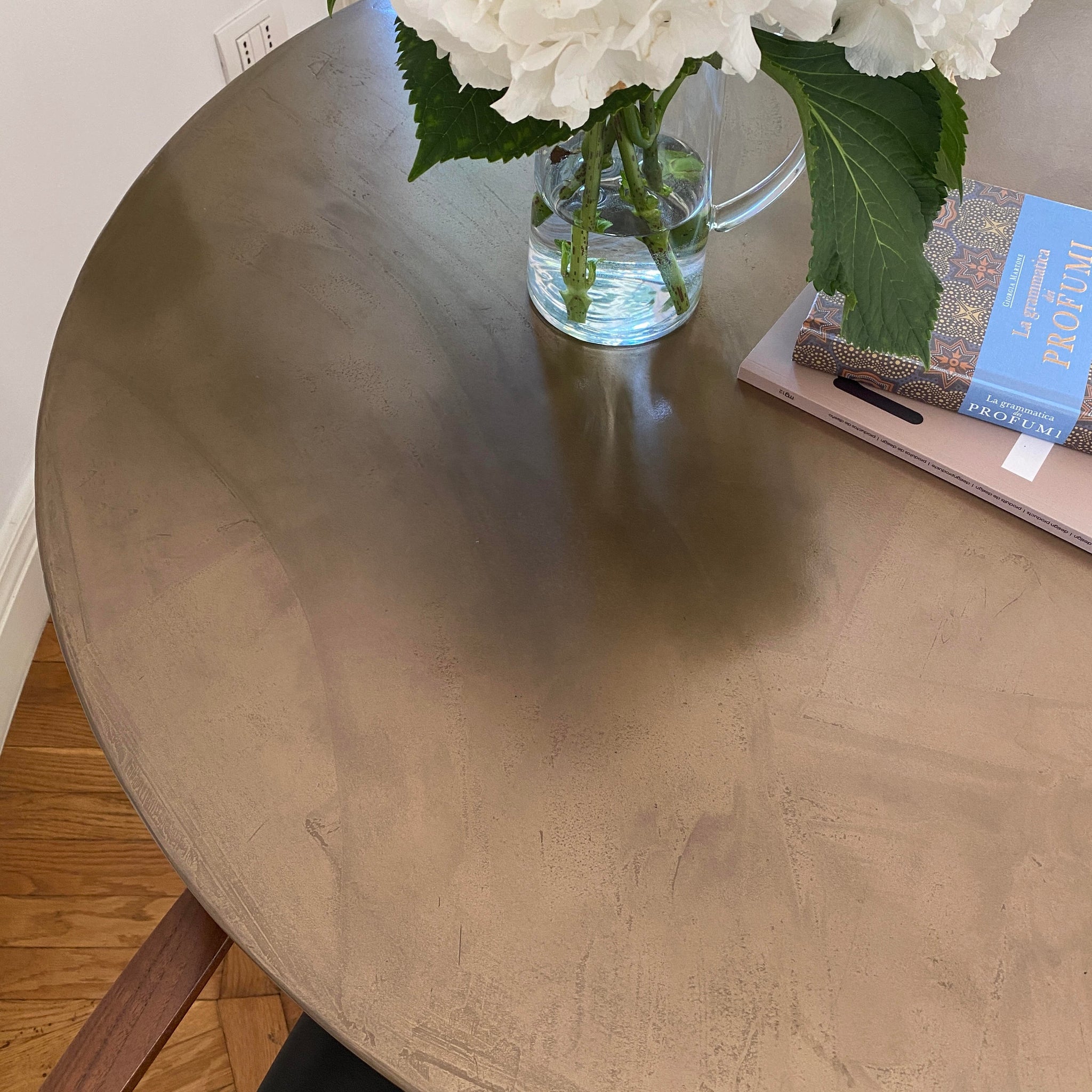 Liquid Bronze Table | Giorgia